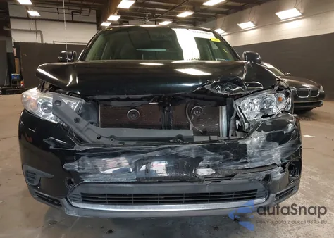 2012 Toyota Highlander Base V6 z USA, uszkodzony, nr VIN 5TDBK3EH2CS119642